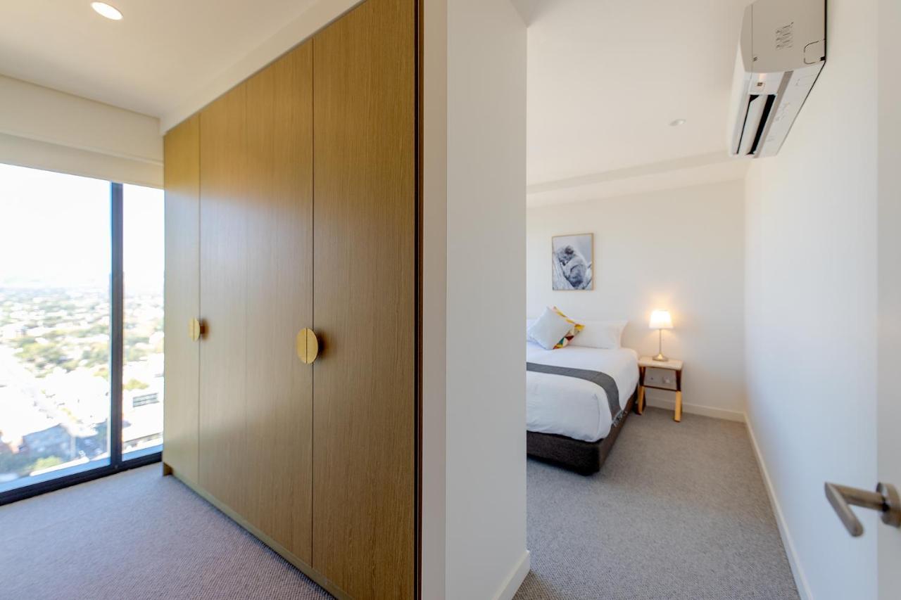 Realm Apartments By Cllix Adelaide Exteriör bild